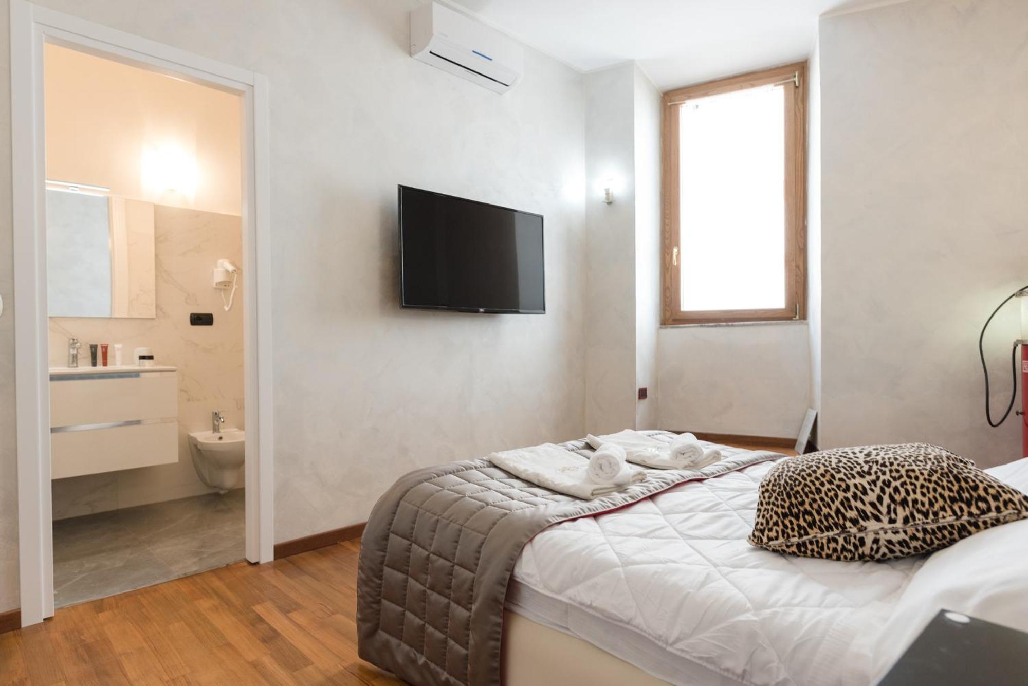 Prince'S Suite - Budget Rooms & Apt Piazza Del Popolo Rome Luaran gambar