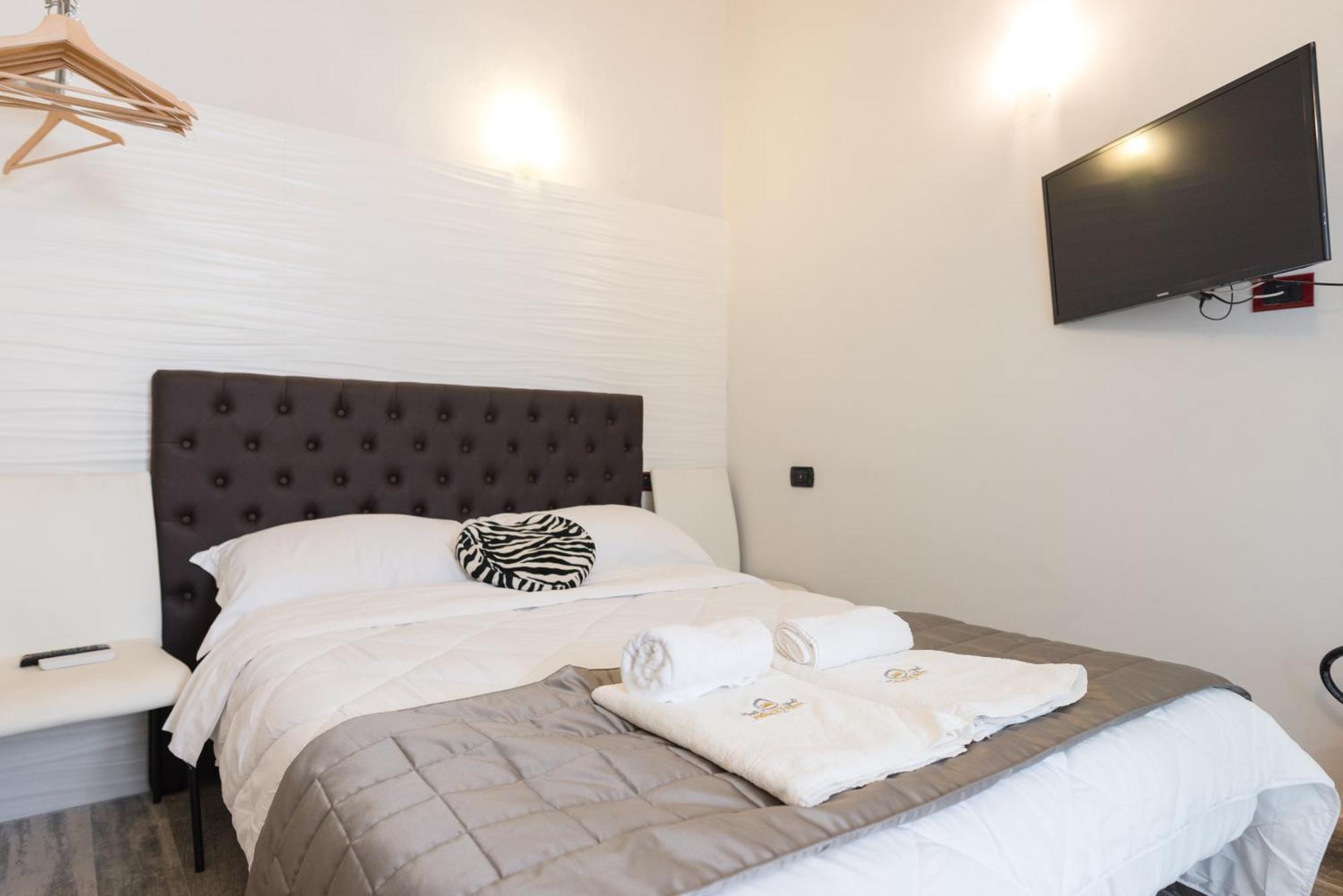 Prince'S Suite - Budget Rooms & Apt Piazza Del Popolo Rome Luaran gambar
